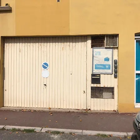 Love 1 Agde Exterior photo