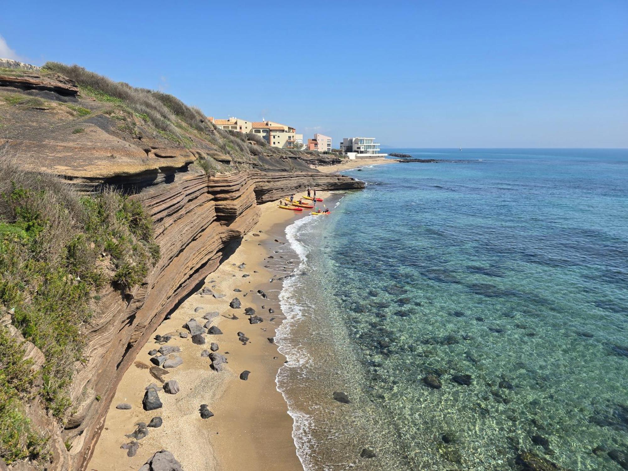 1 Agde